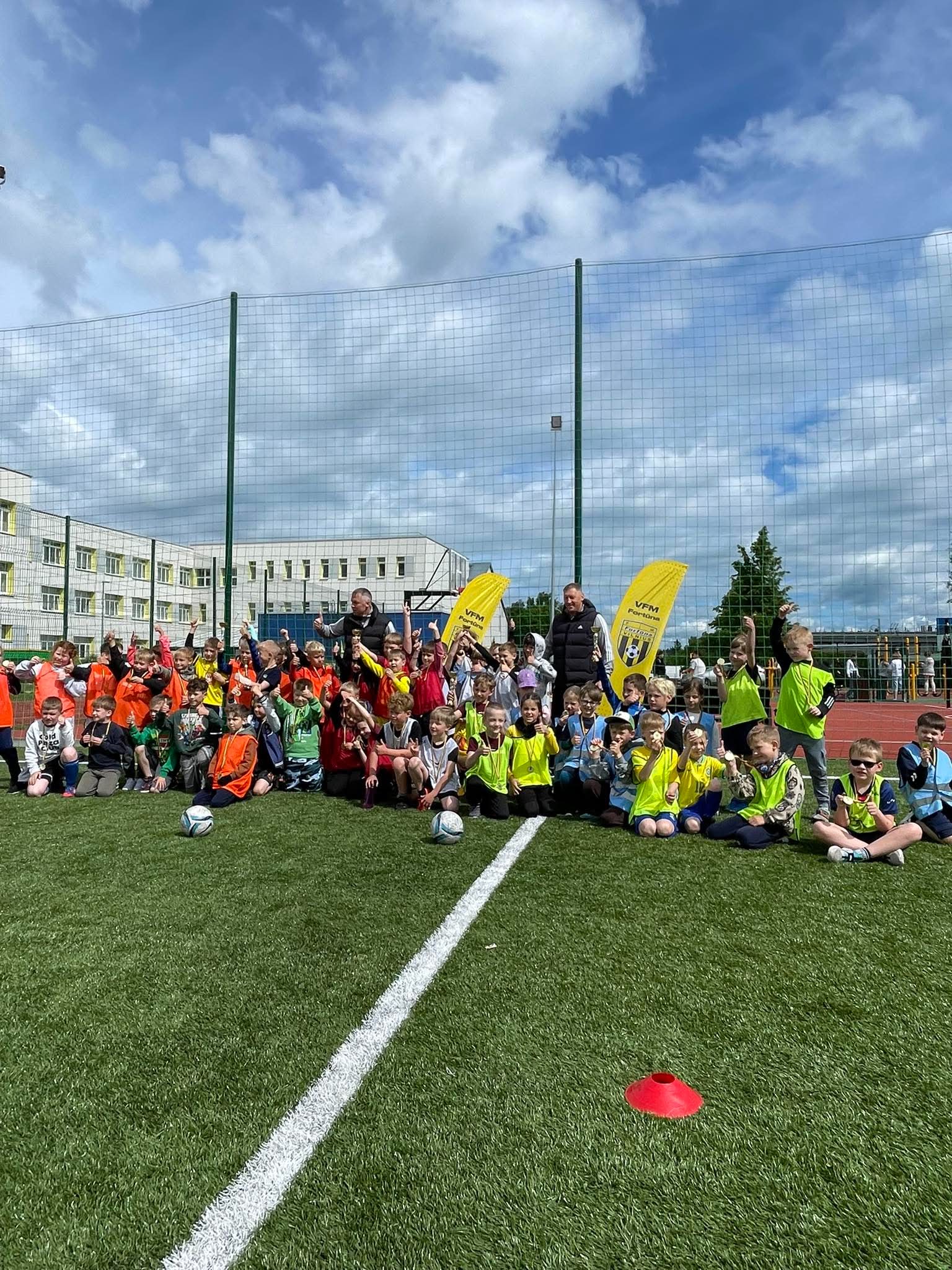 Šiaurės licėjaus mokiniai iškovojo 2-ąją vietą futbolo turnyre