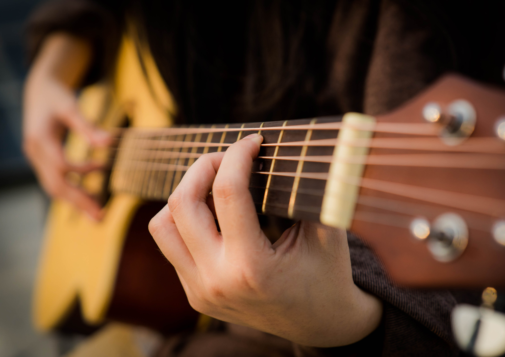 Gitaros mokyklėlė