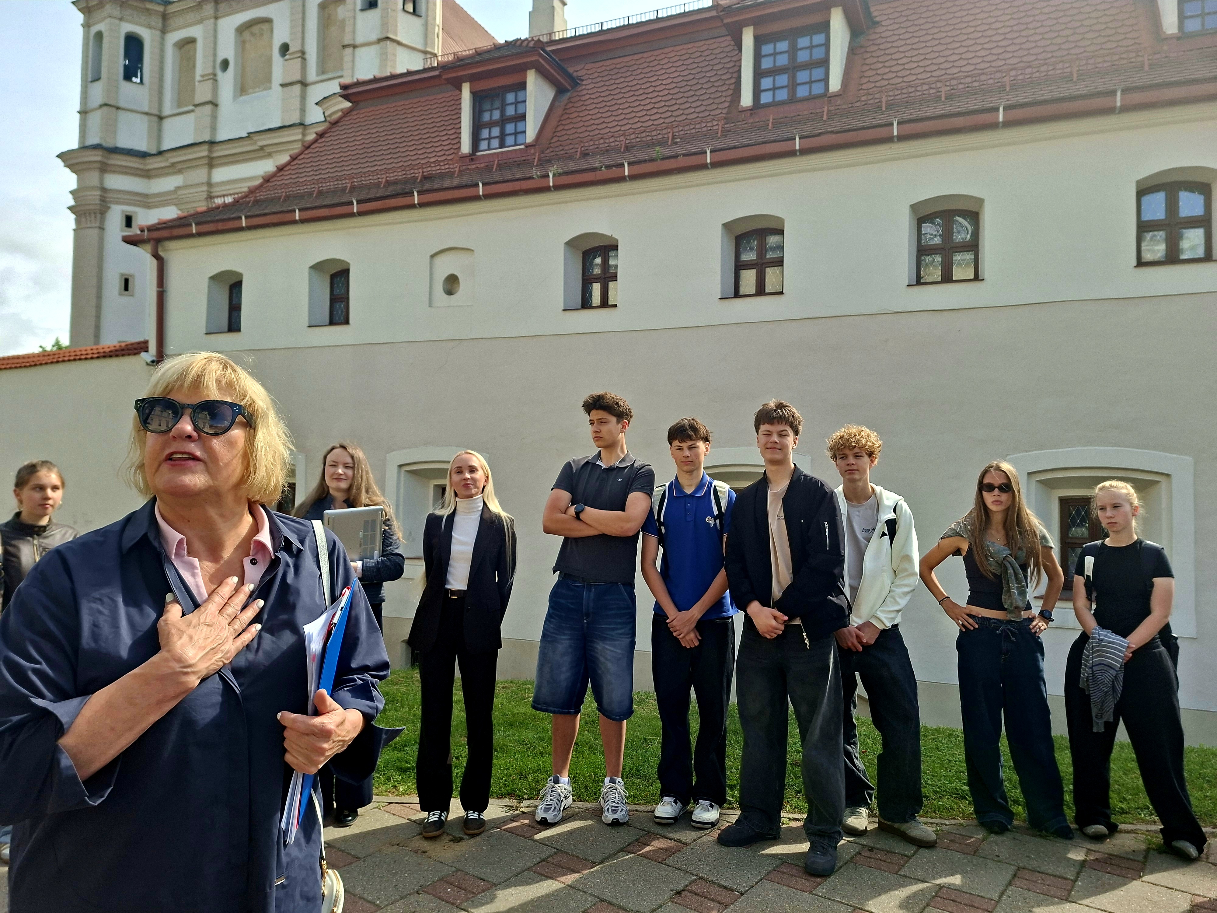 Devintokai su gide prie Švietimo, mokslo ir sporto ministerijos