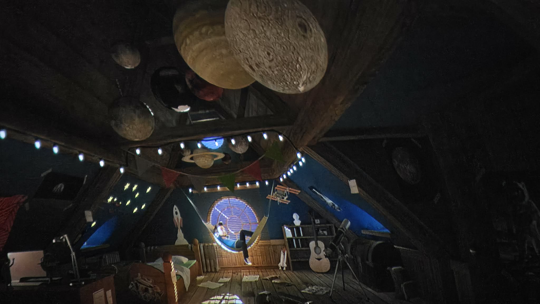 Sferinio kino projekcija – muzikos studija