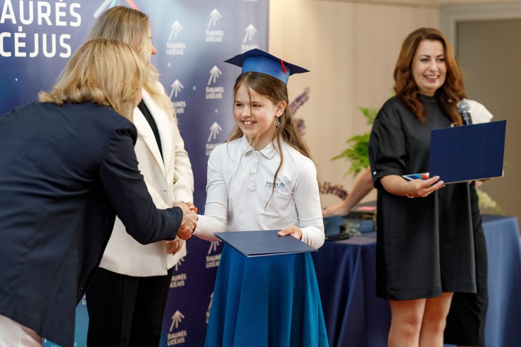 Ketvirtoku_Diplomai_Siaures_Licejus_2024-0273
